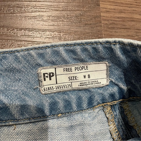 FREE PEOPLE- Modern Femme Denim Skirt Size 8 - Picture 4 of 8